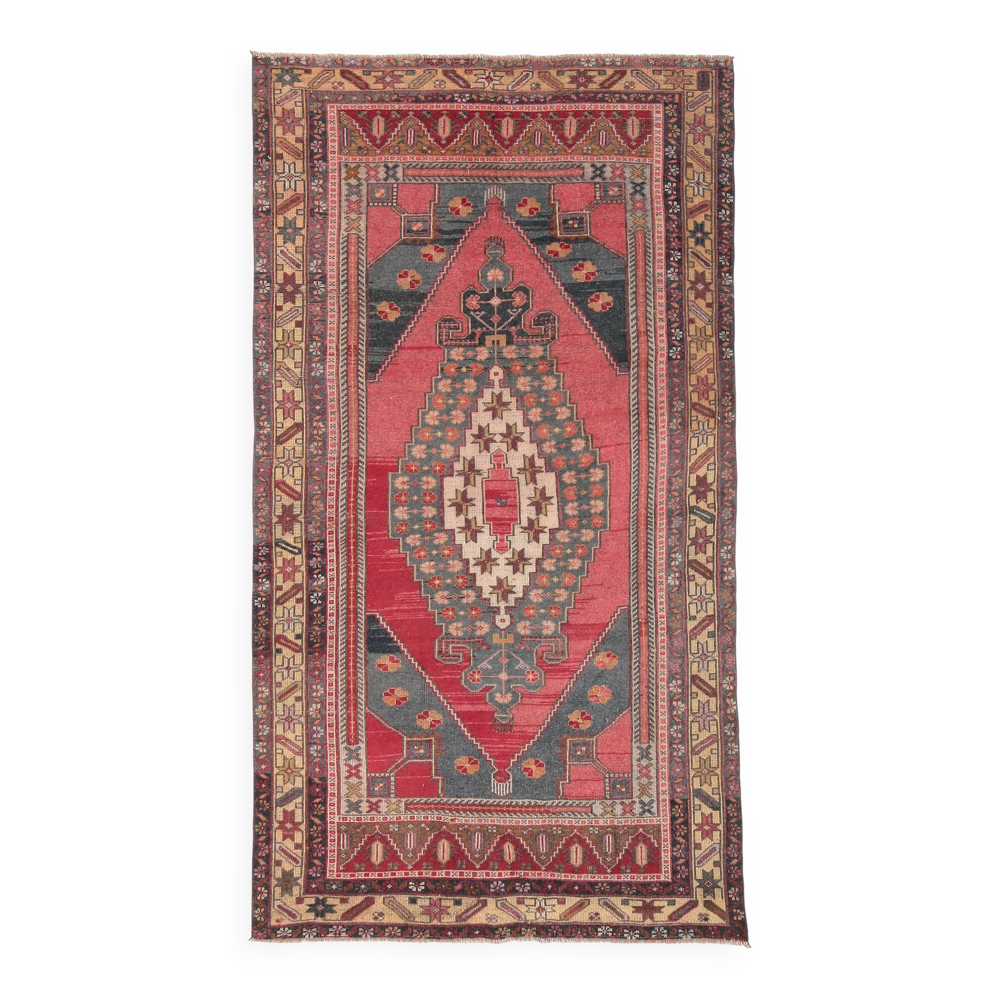 5x9 Red & Cream Classic Persian Rug, 152x271Cm