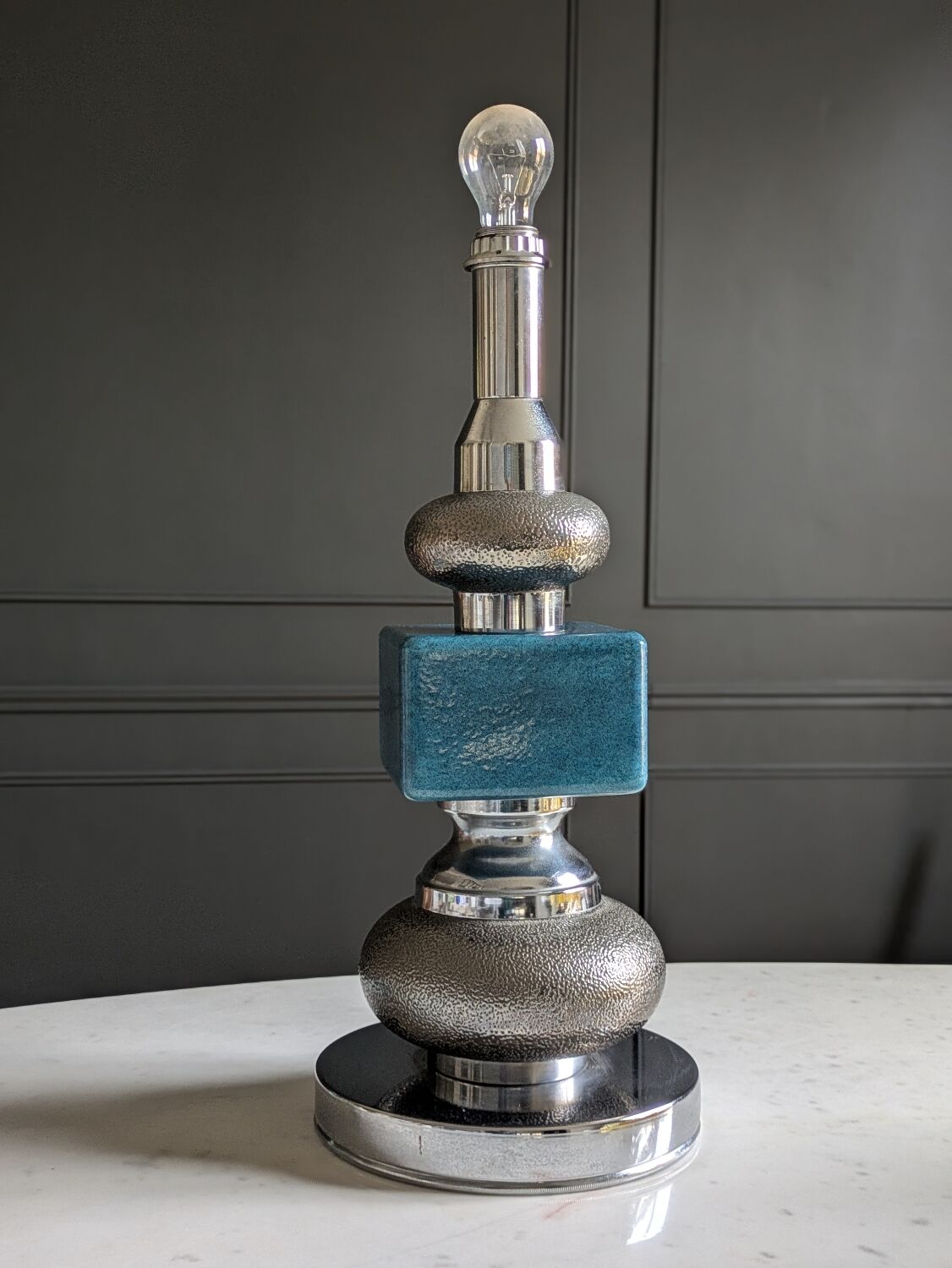 Pied de lampe, 1970