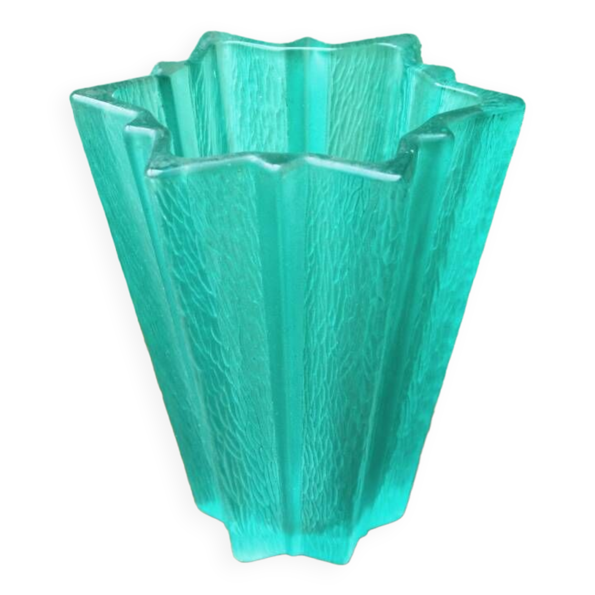 Molded pressed glass vase, 12-pointed star