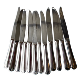 12 knives