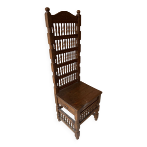 Grand fauteuil en bois