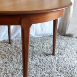 Scandinavian-style teak dining table - mid-20th century