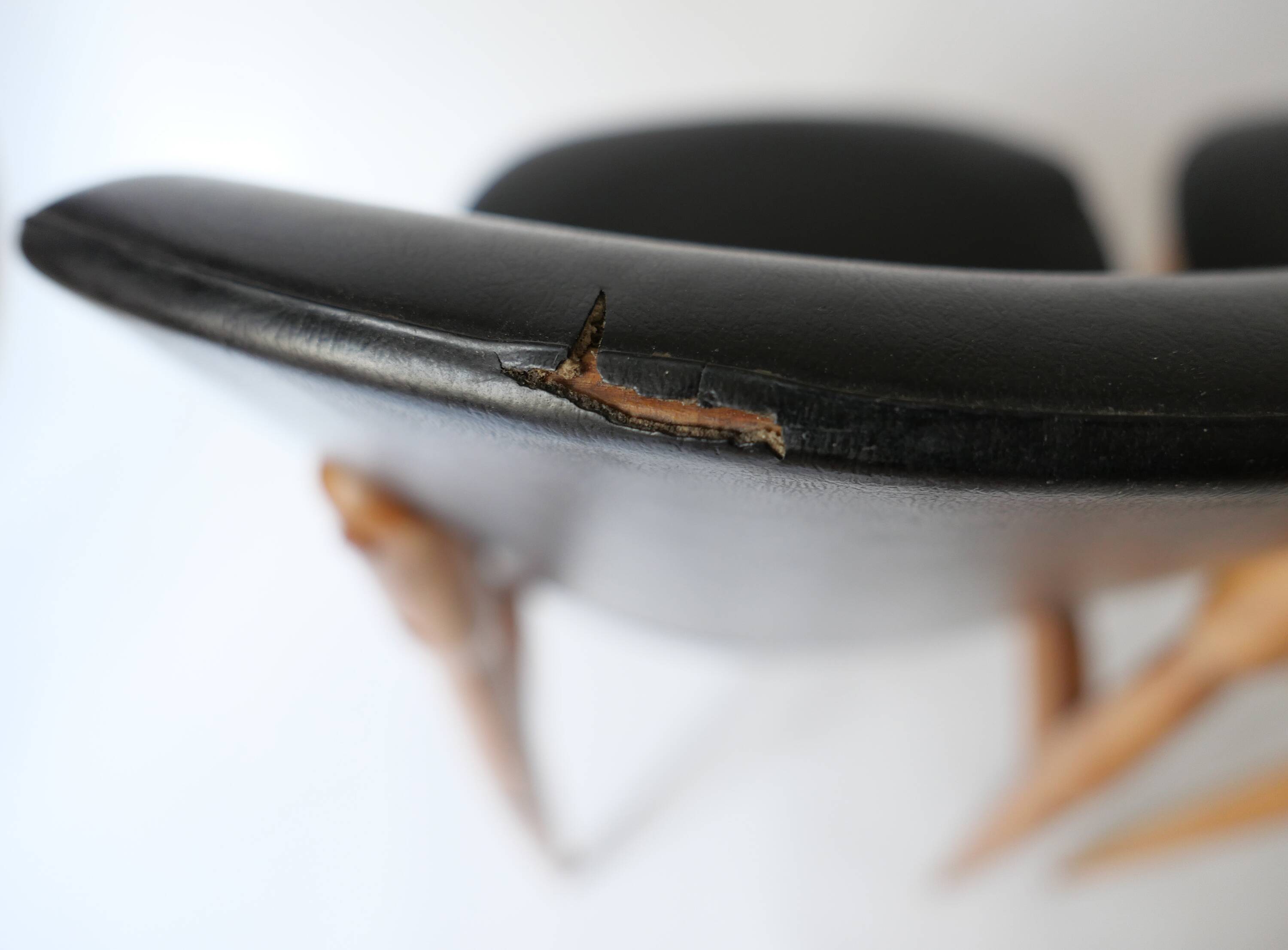 Pair of Pierre Guariche design chairs 1960s vintage 70s 1970s