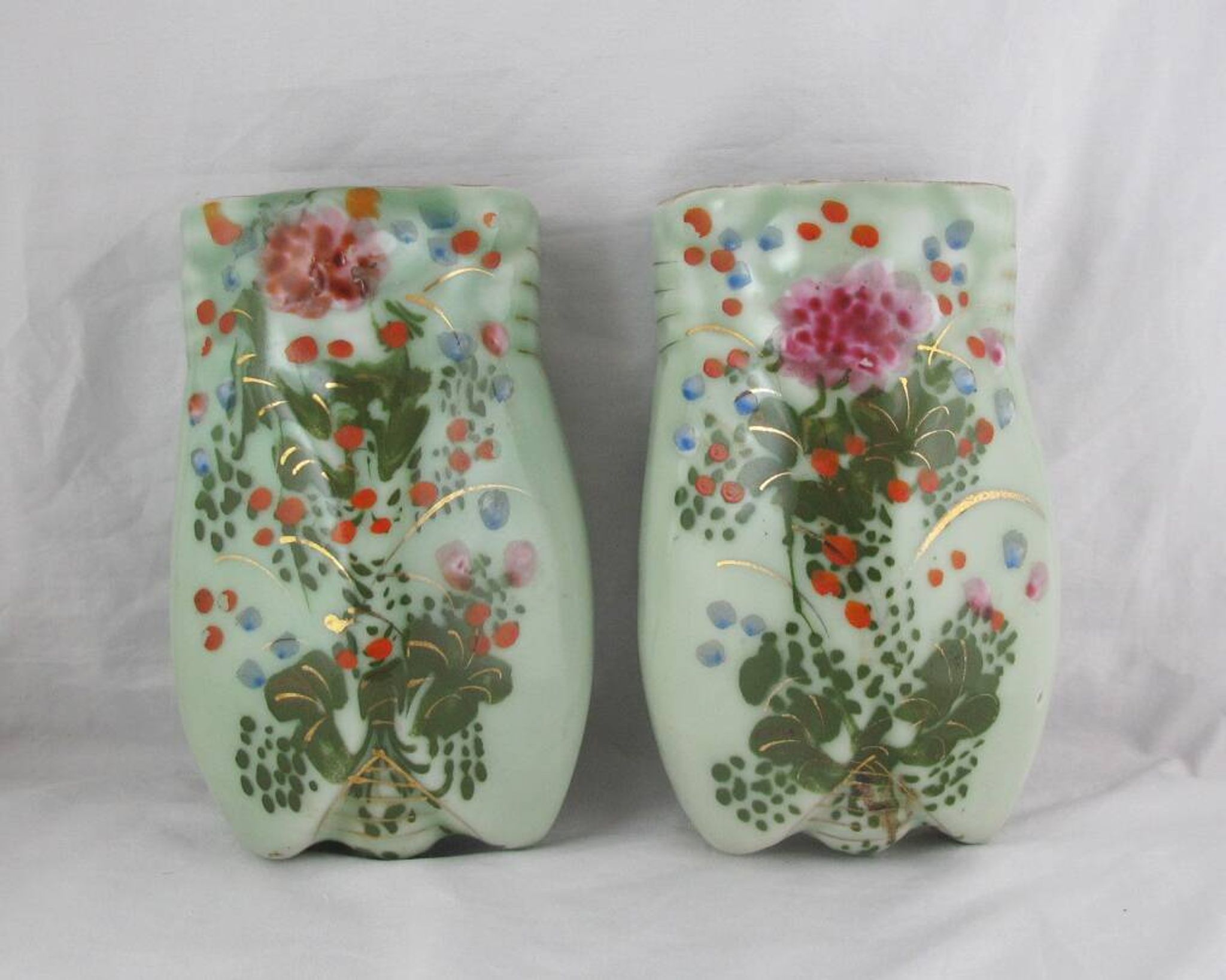 Paire de vases muraux céladon asiatiques, fin 19è siècle