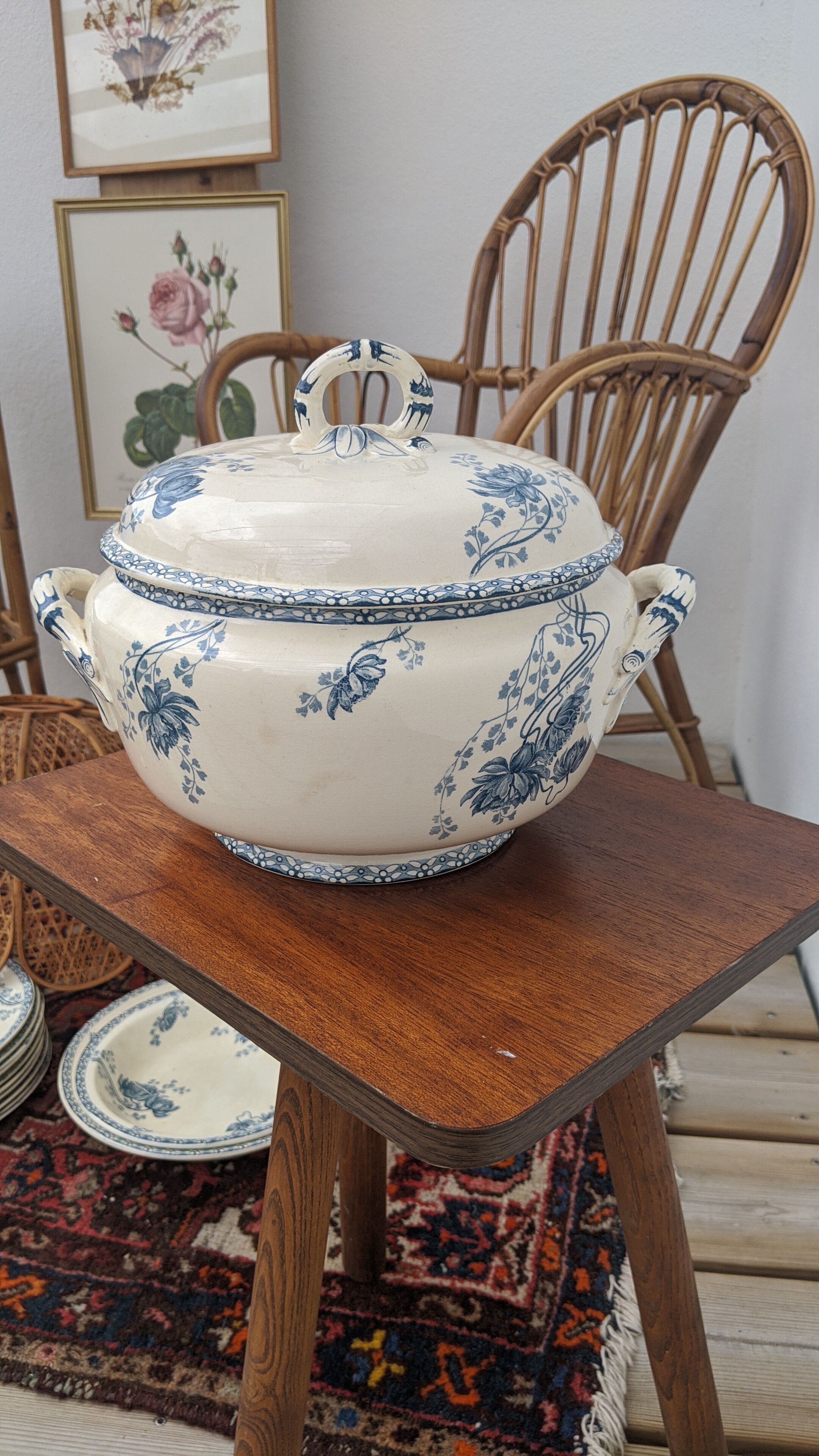 Soup tureen Sarreguemines Royat