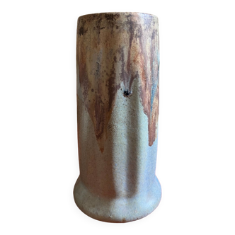 Ovoid sandstone vase