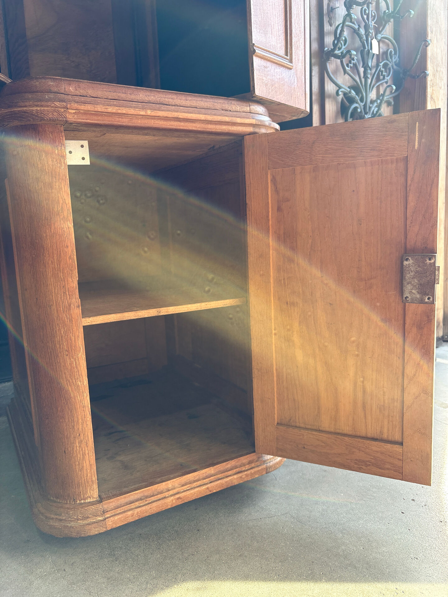 Exceptional old sacristy furniture in oak – 19th century