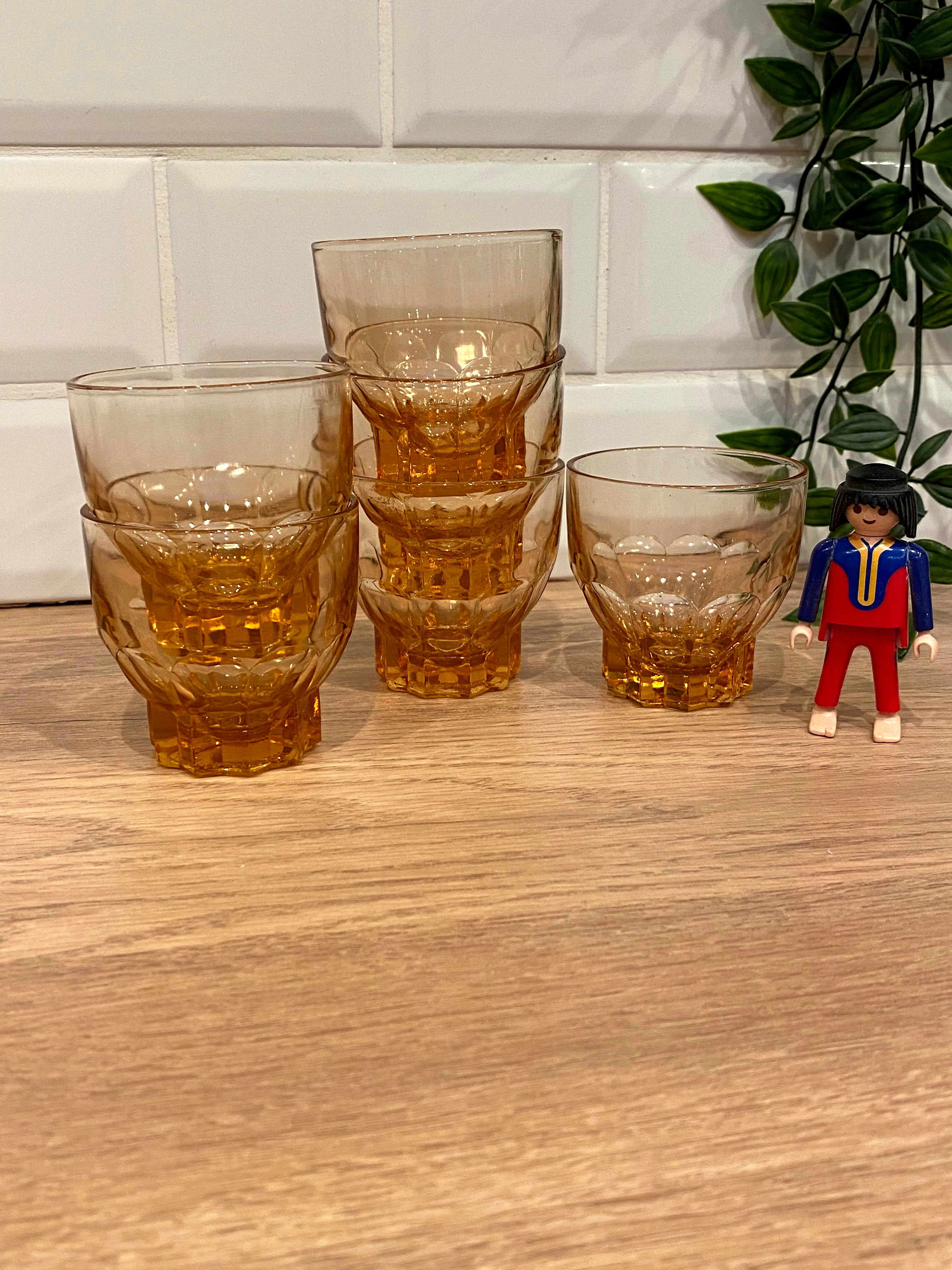 Set of 6 vintage glasses