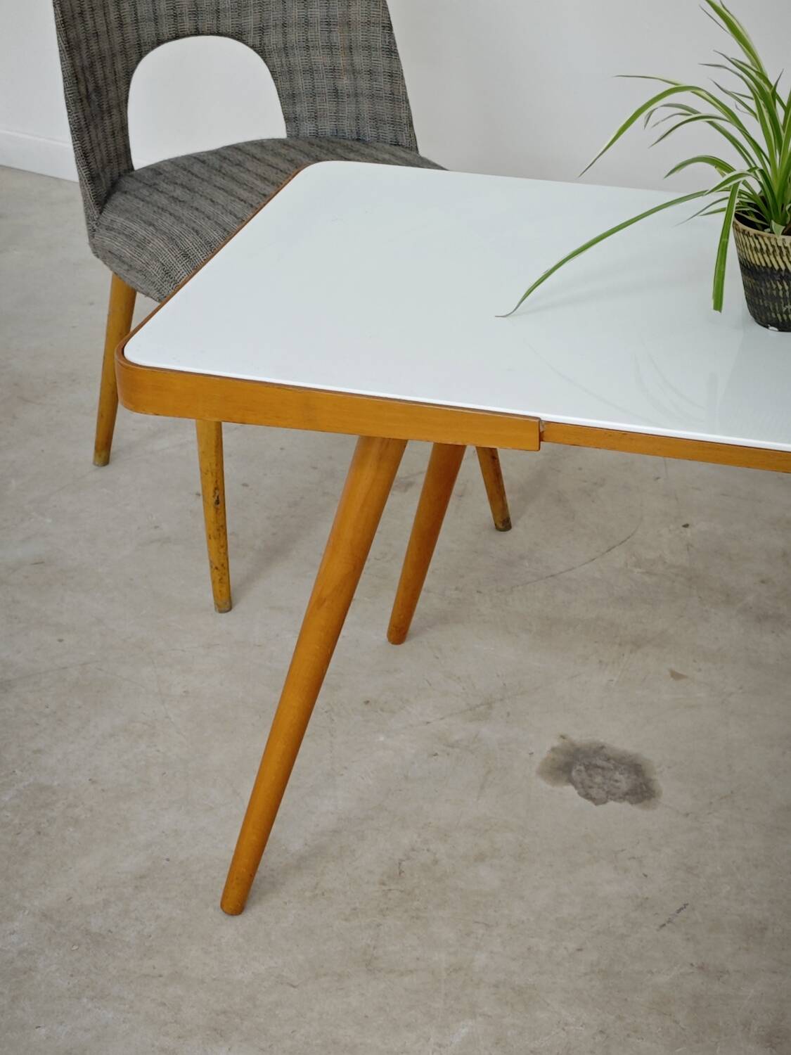 White opaxit coffee table by Jiri Jiroutek for Cesky Nabytek 1960