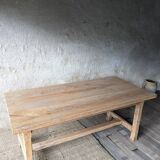 Elm farm table