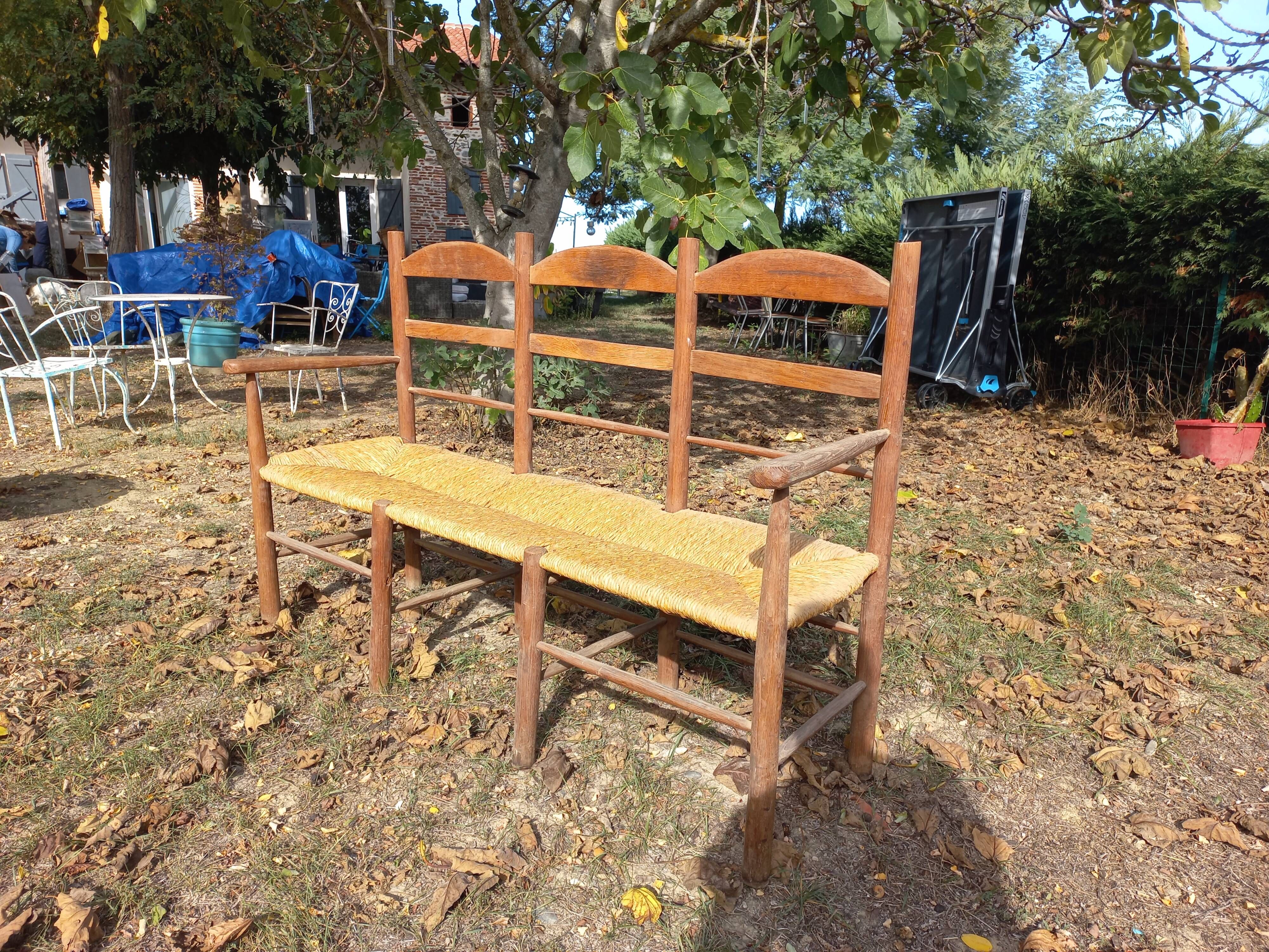 Radassier Provençal Bench