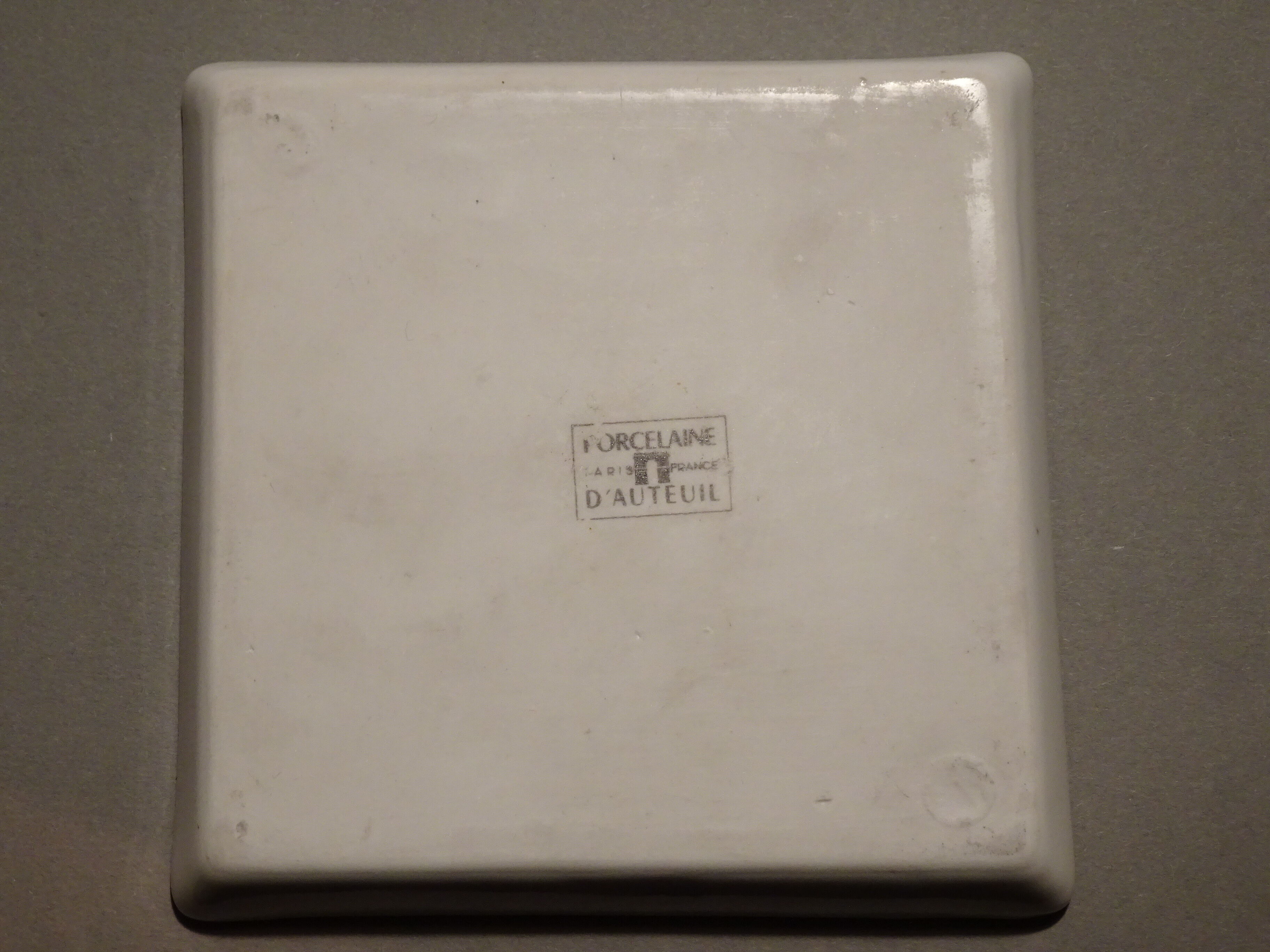 Empty pocket Porcelain Auteuil Grenadiers Napoleonian army