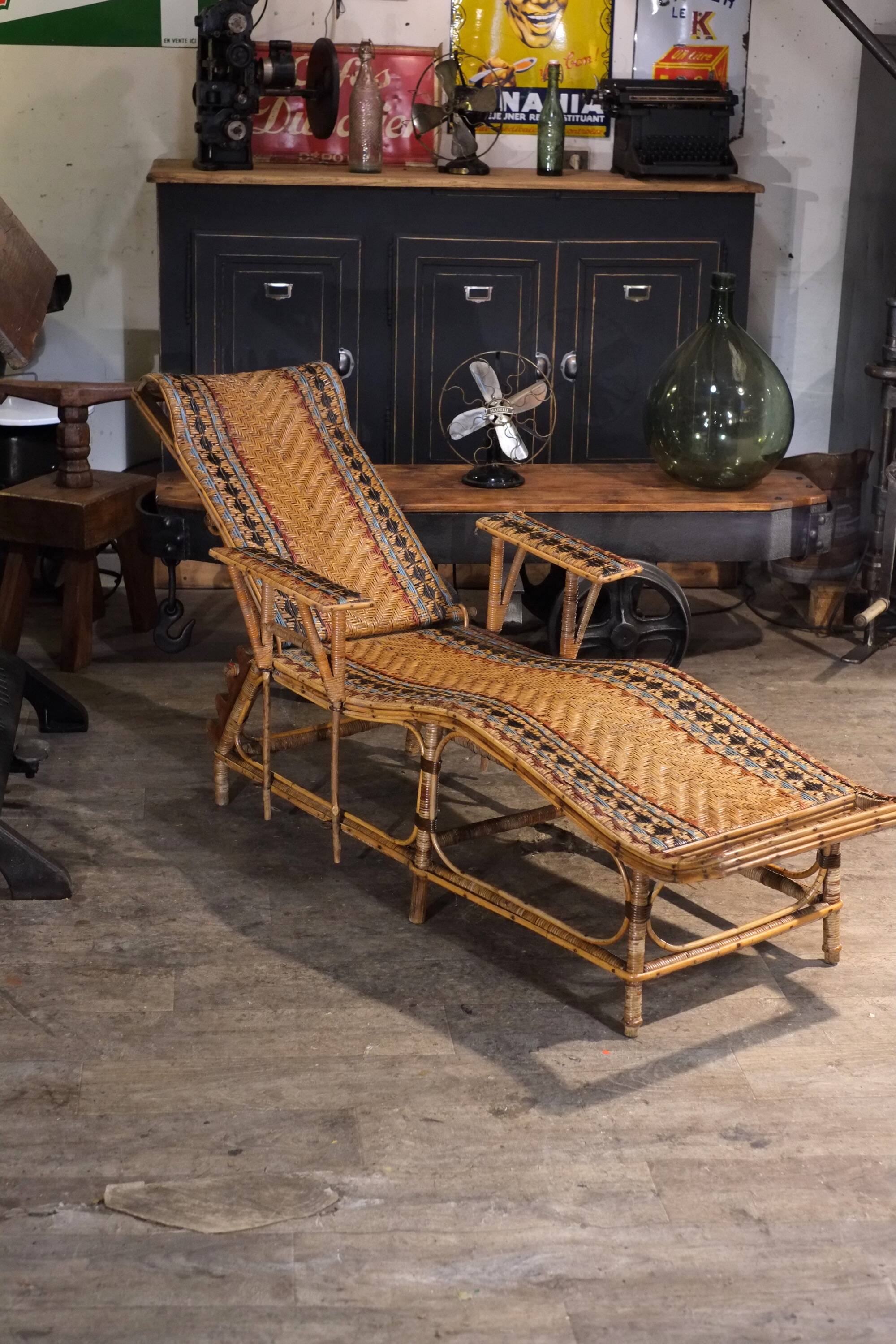 Antique 1930s rattan chaise longue