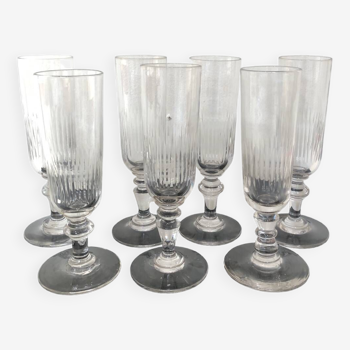 7 vintage champagne flutes, 1970