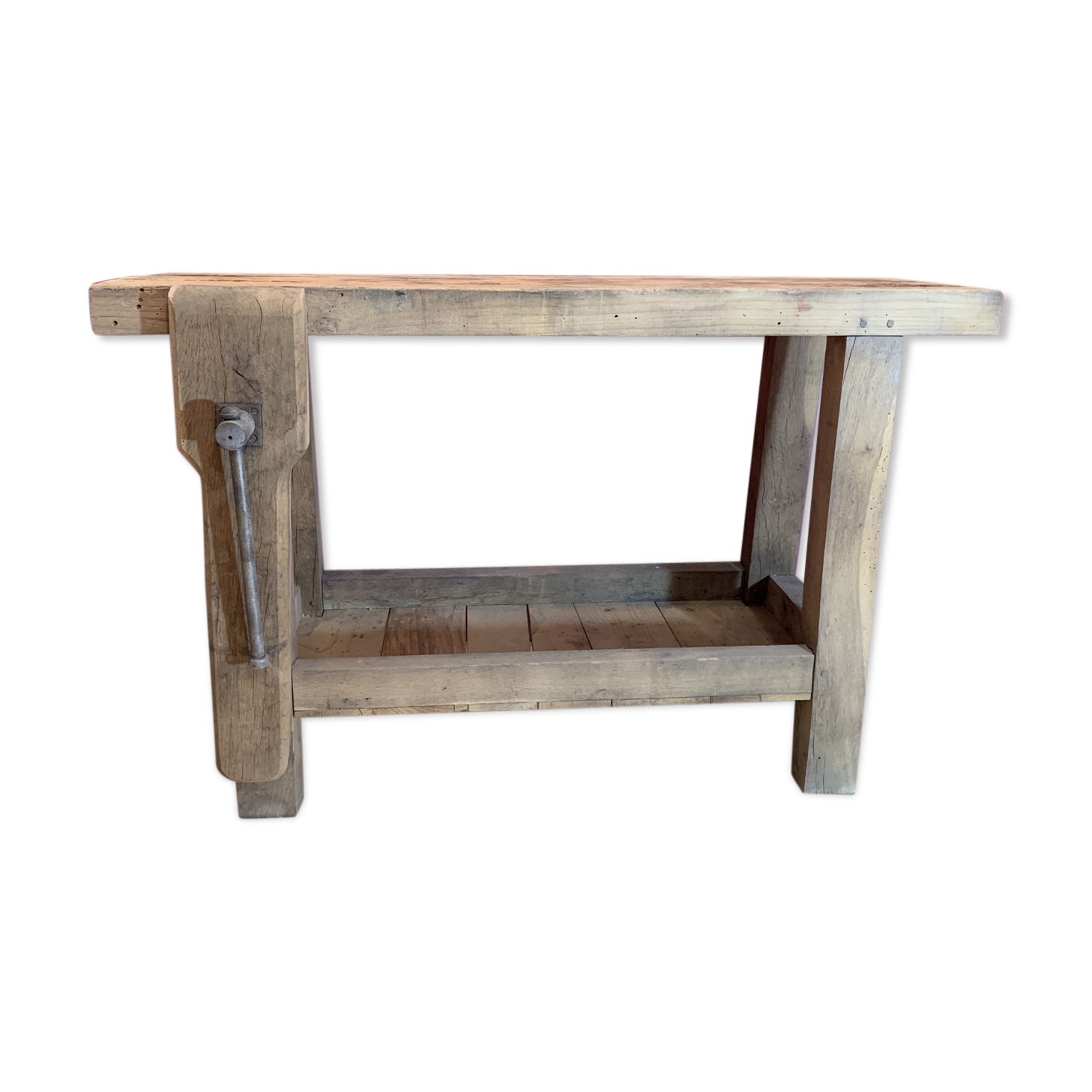 Wooden establishment