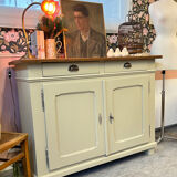 Chic country-style buffet with 2 doors