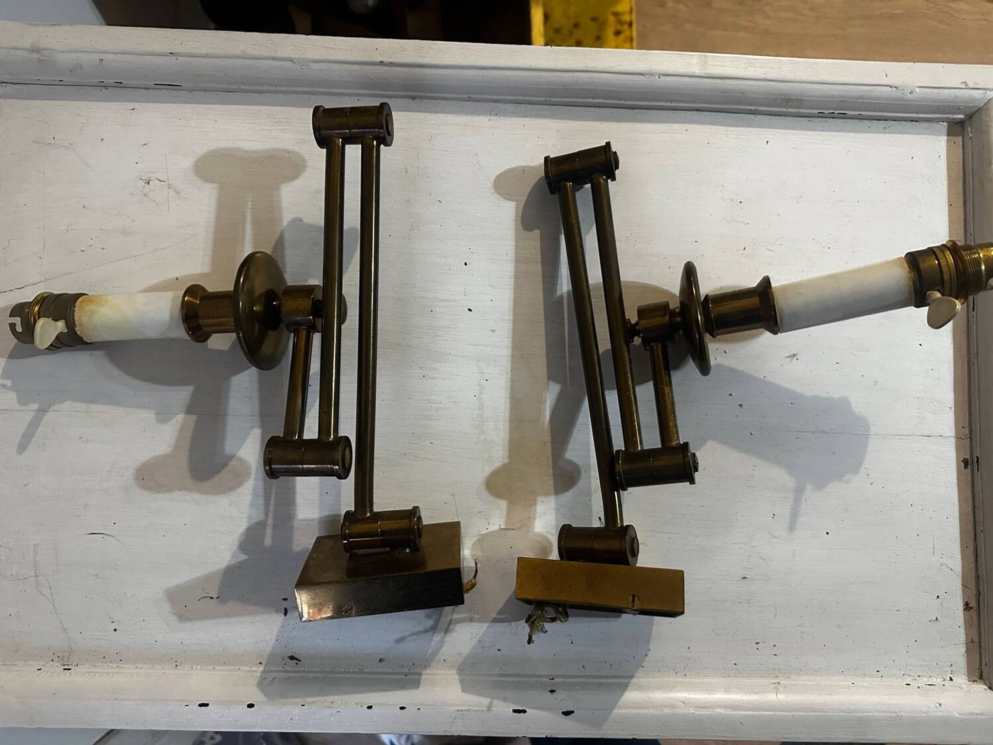 Pair of articulated wall sconces - Georges W Hansen Metalart - 1950 -