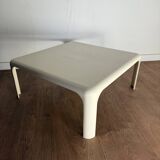 Table basse Vico Magistretti modèle Demetrio 70 pour Artemide
