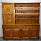 Large Queyras pine dresser, Hautes Alpes