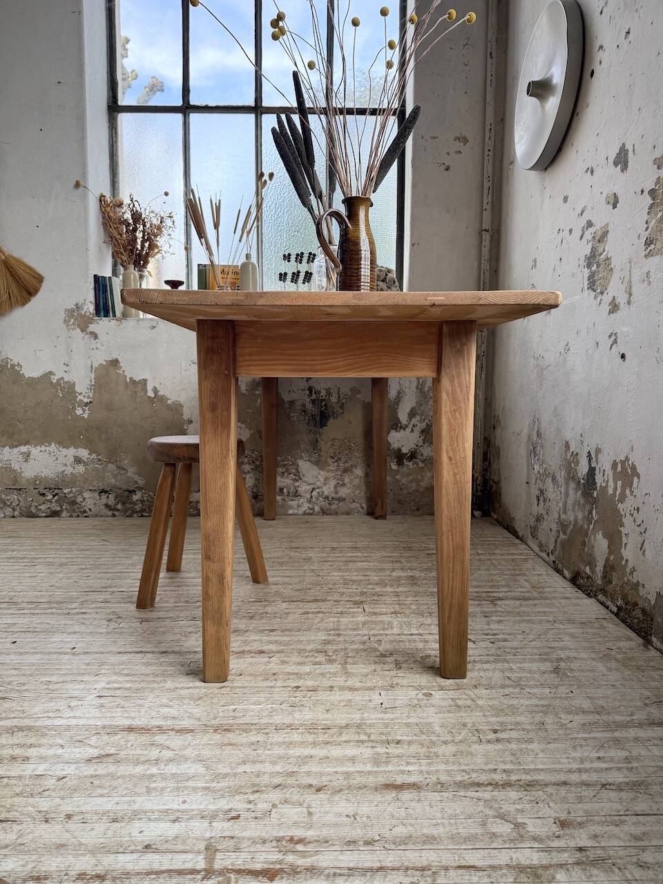 Pine farmhouse table 180cm