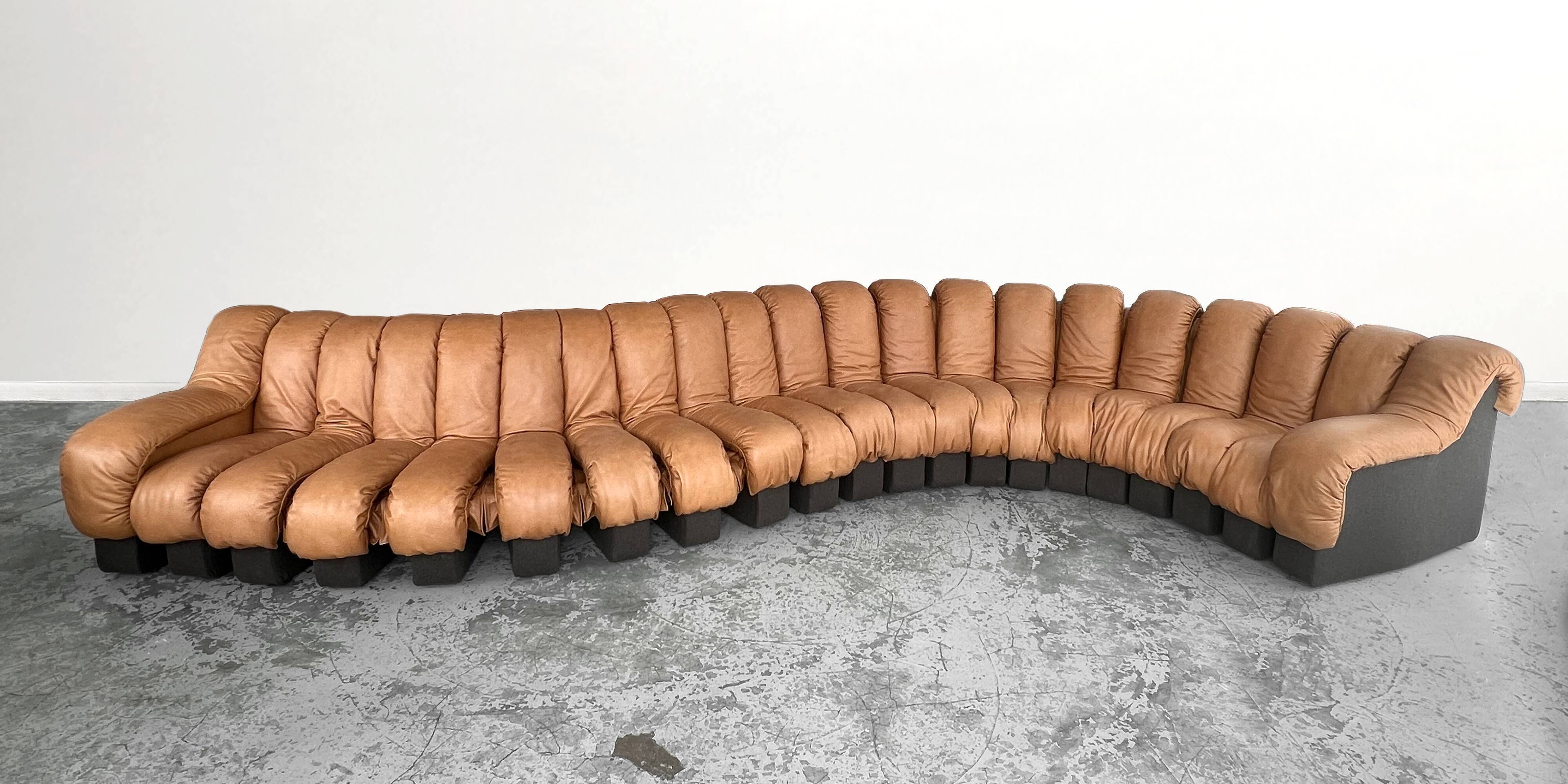 Sofa DS-600 de, Ueli Berger, Eleonore Peduzzi-Riva, Heinz Ulrich, Klaus Vogt for De Sede 1972