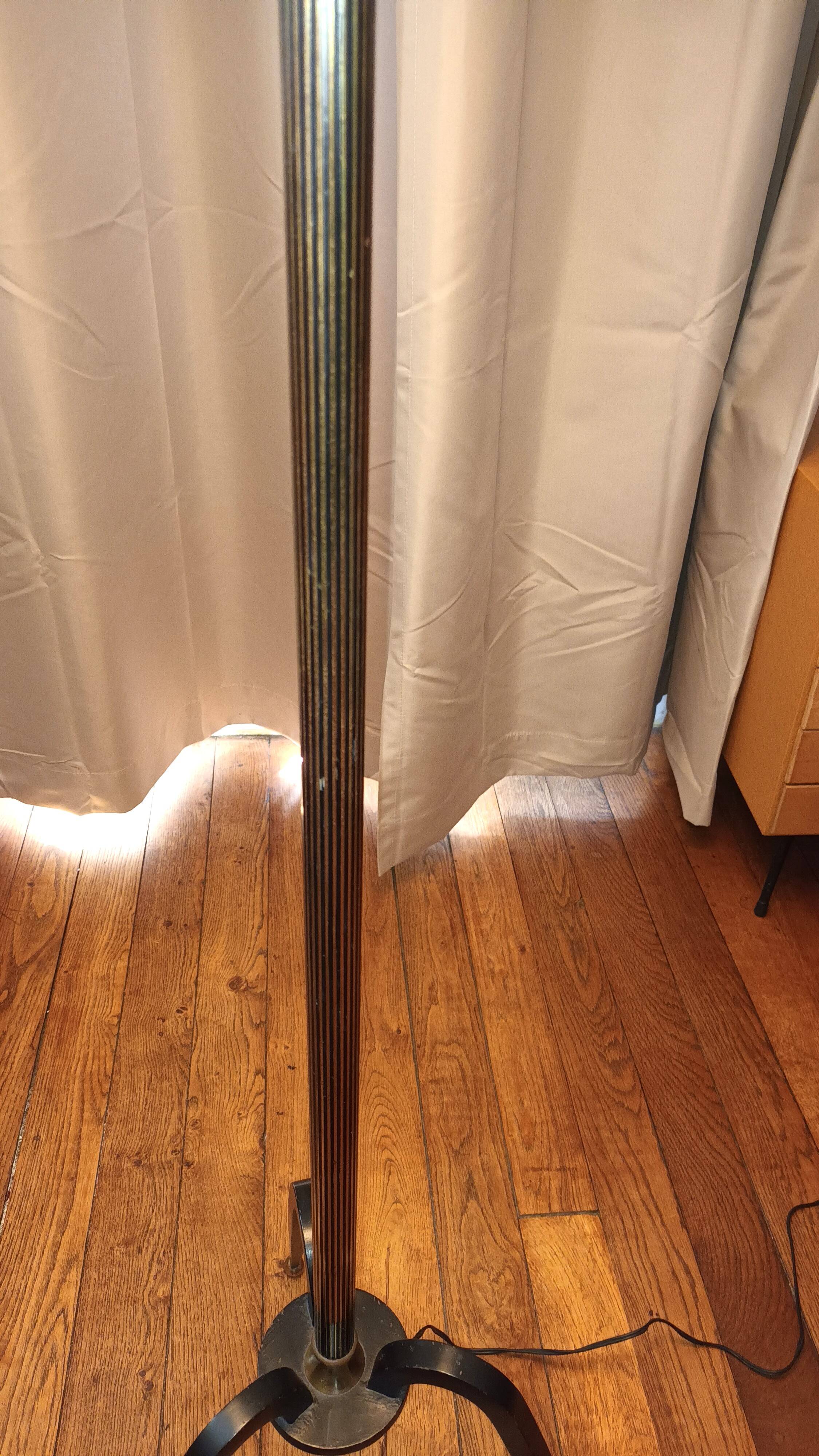 Reading floor lamp from the Arlus house from the 1950s.