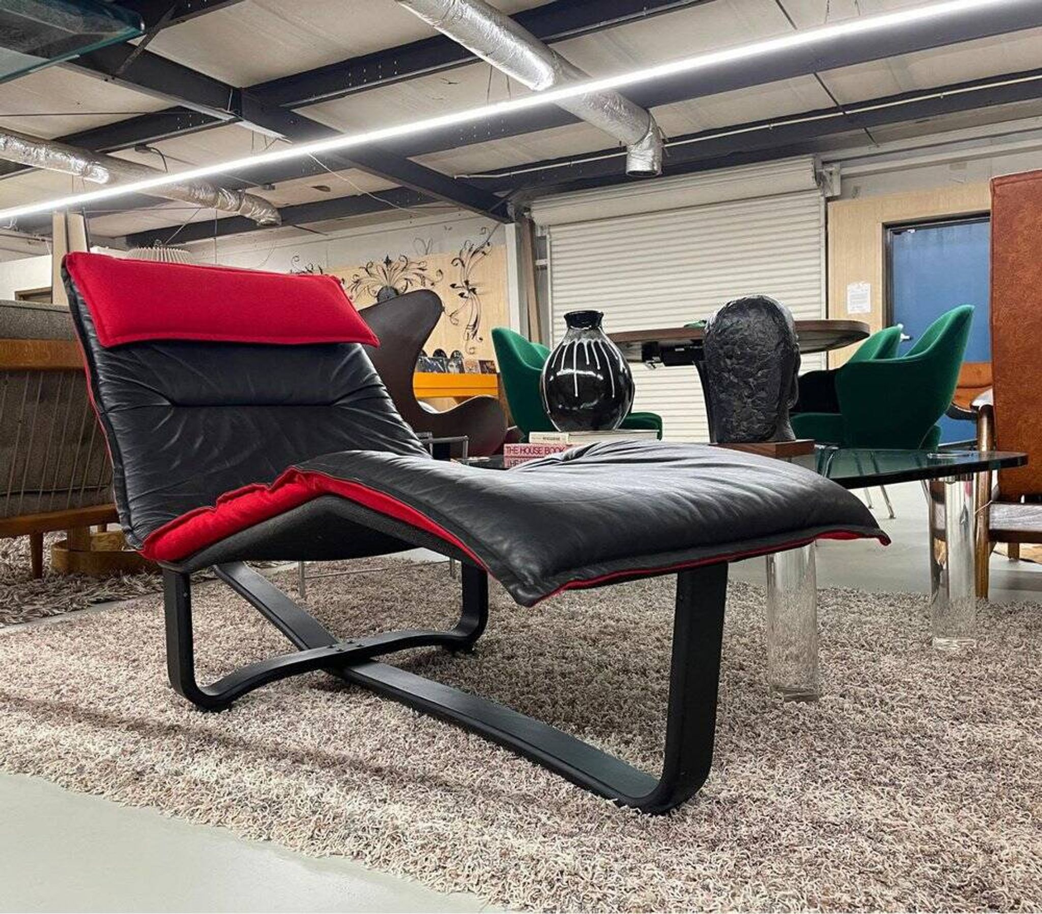 Scandinavian modern black leather and red wool reversible chaise lounge from Westnofa, Norwegian