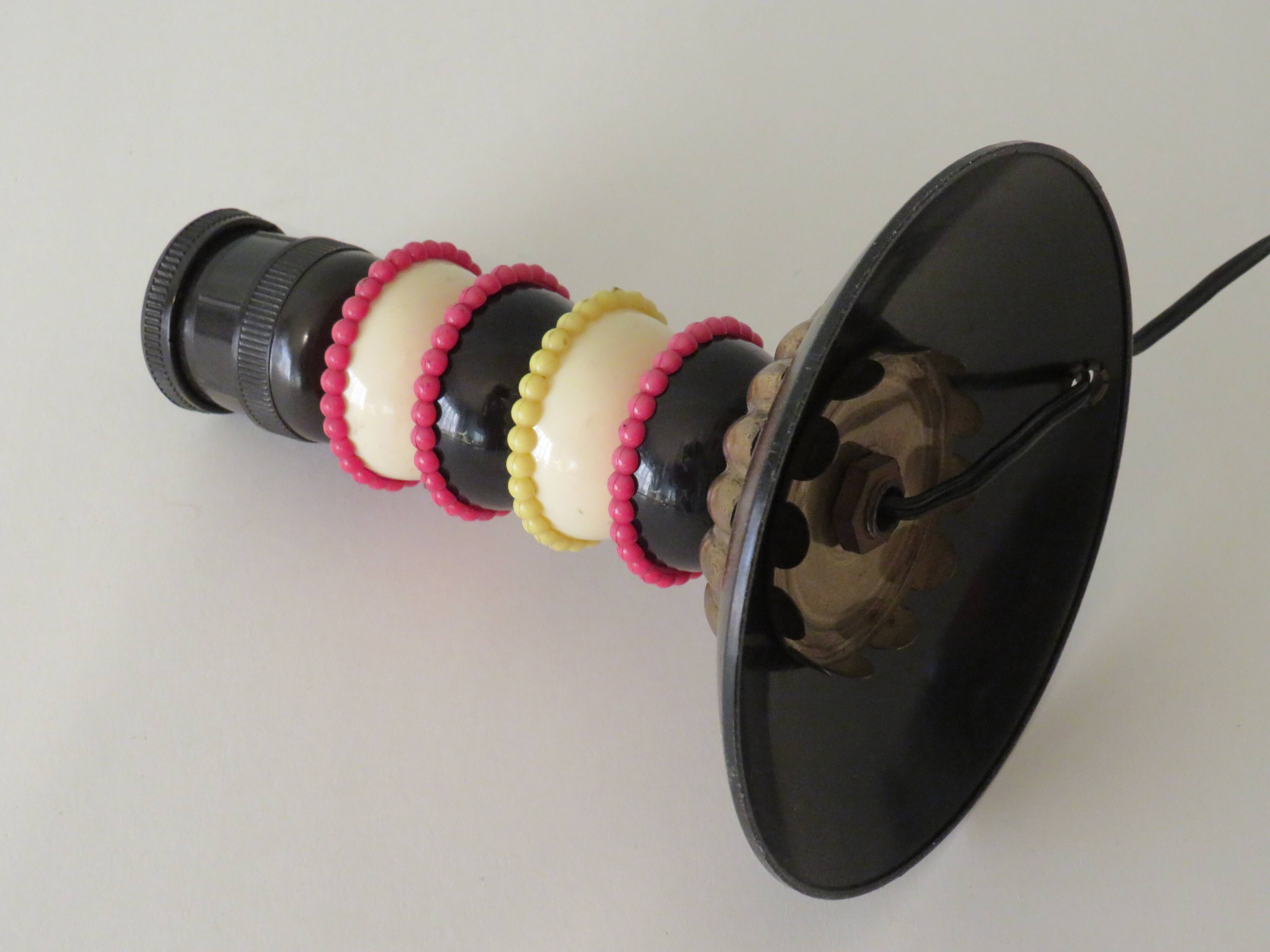 Table lamp in copper, plastic and Bakelite, early twentieth century, Belcique.