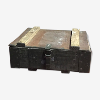 Ancienne caisse de munitions