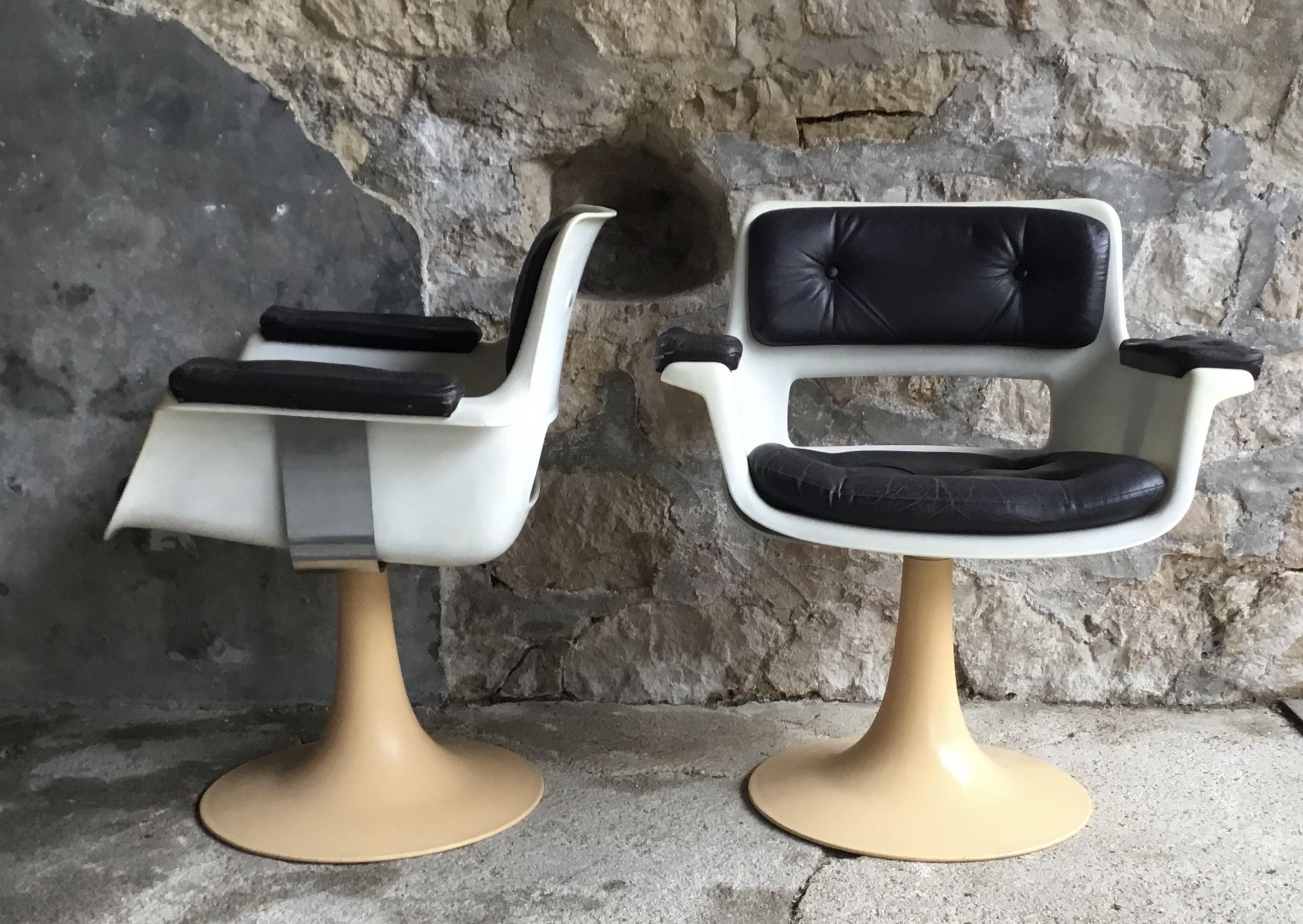 Pair of armchairs Albert Jacob tulip feet for Grosfillex - 1970