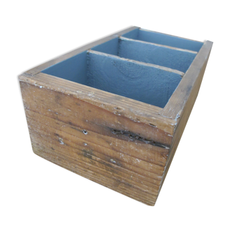 Wooden box