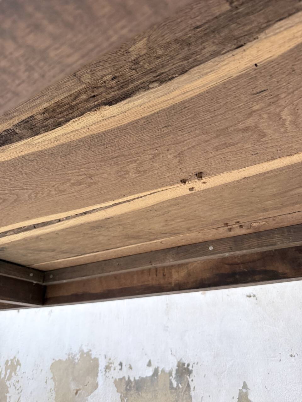 XL farmhouse table in solid oak, brutalist style, 20th century.