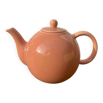 Salmon-colored ceramic teapot, Maison Pagnossin, Italy