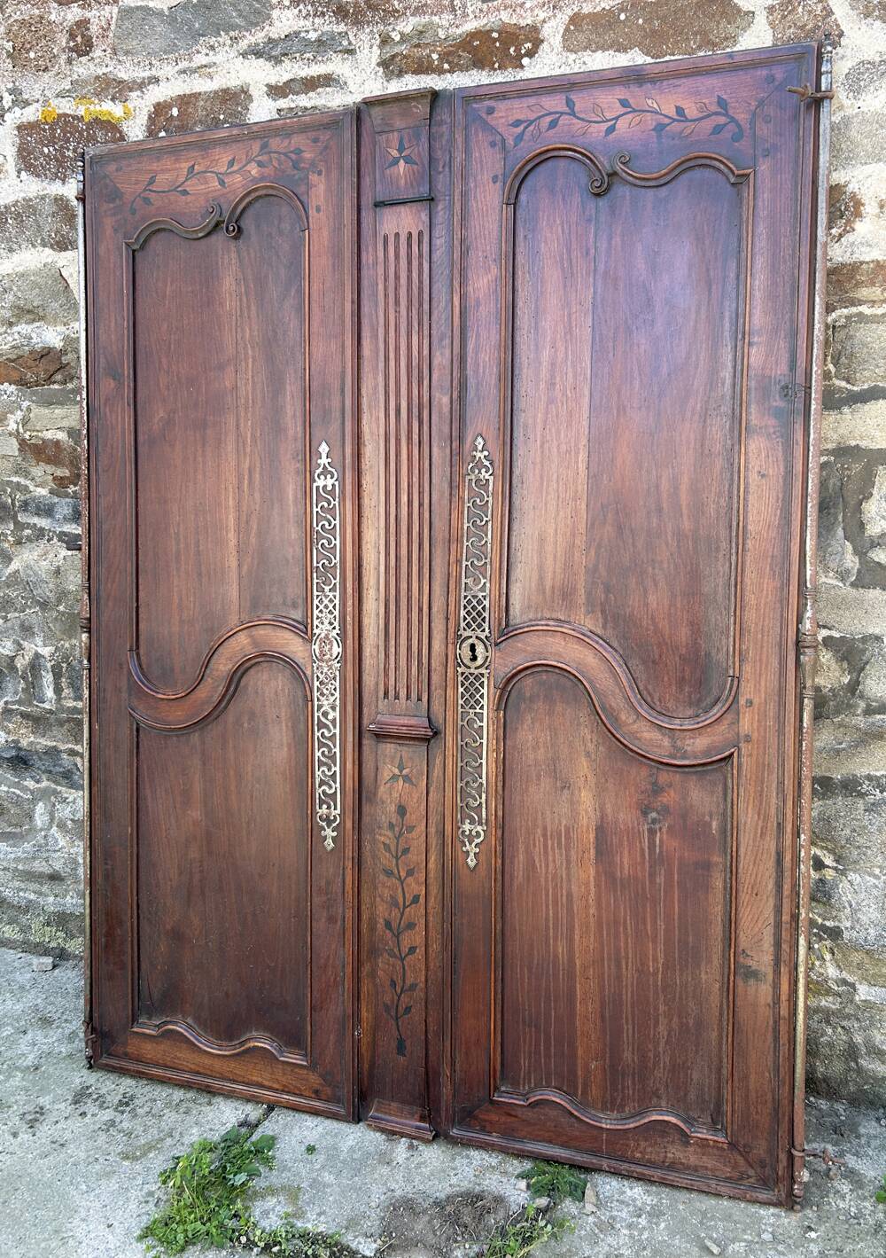 Pair of Louis XV oak wardrobe doors – 18th century
