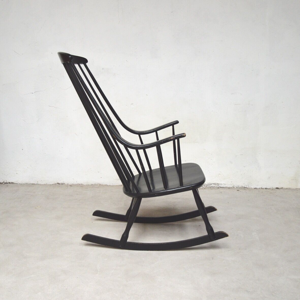 Rocking-chair Grandessa by Lena Larsson for Nesto