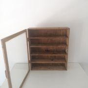 Ancienne vitrine de pharmacie en bois et verre, 4 tablettes années 50