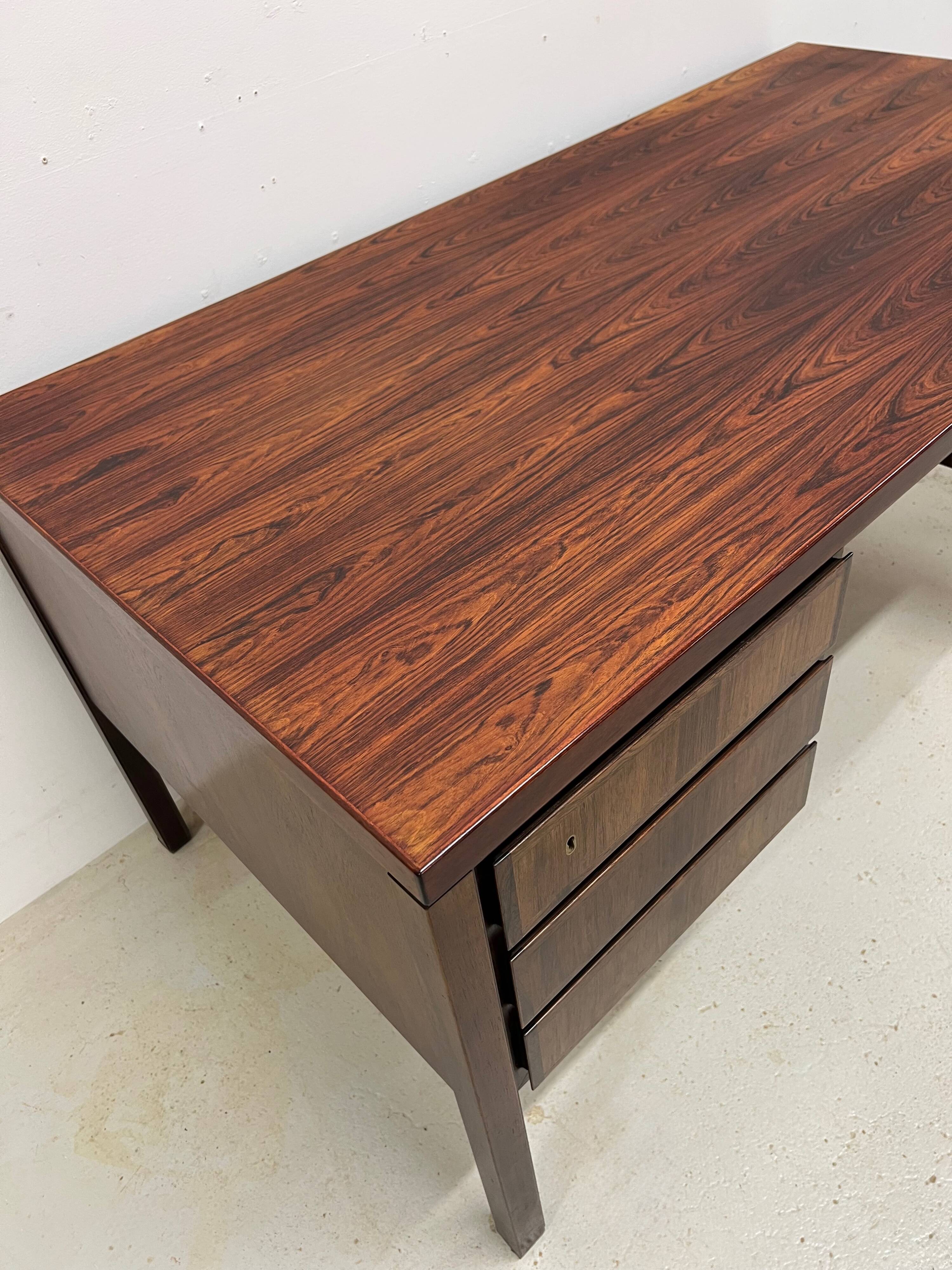 Gunni Omann Model 77 Rosewood Desk, 1960s.