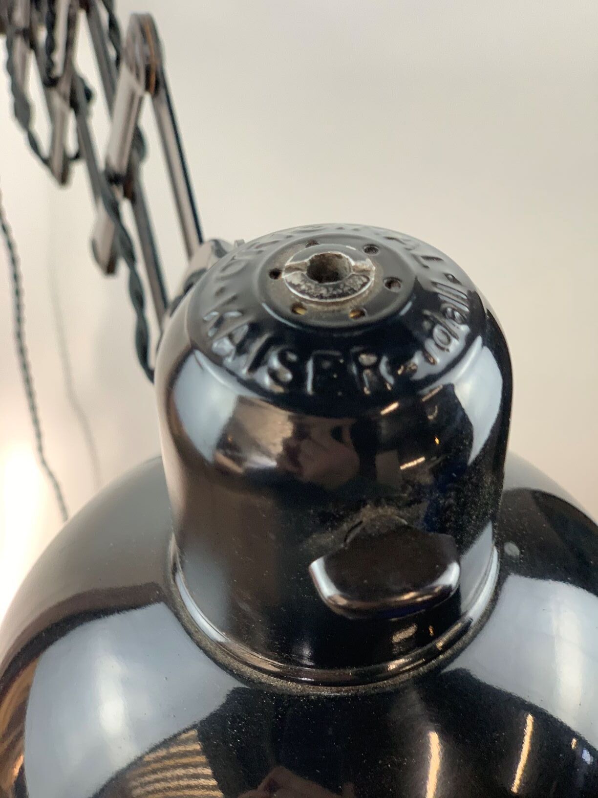 Former lamp Kaiser Idell 1930 bauhaus christian dell model 6718