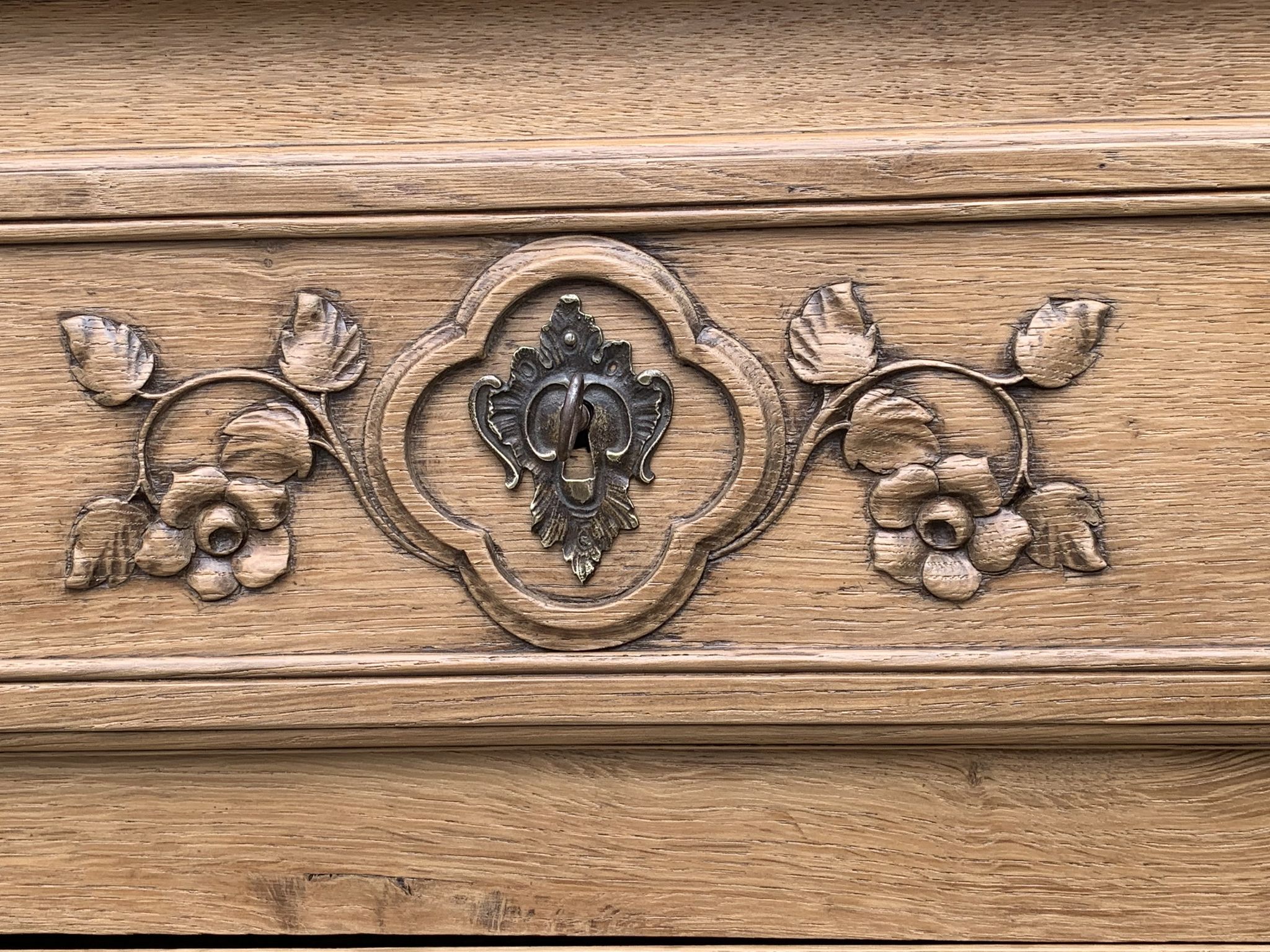Louis XV style chest of drawers, solid raw oak, 1920.