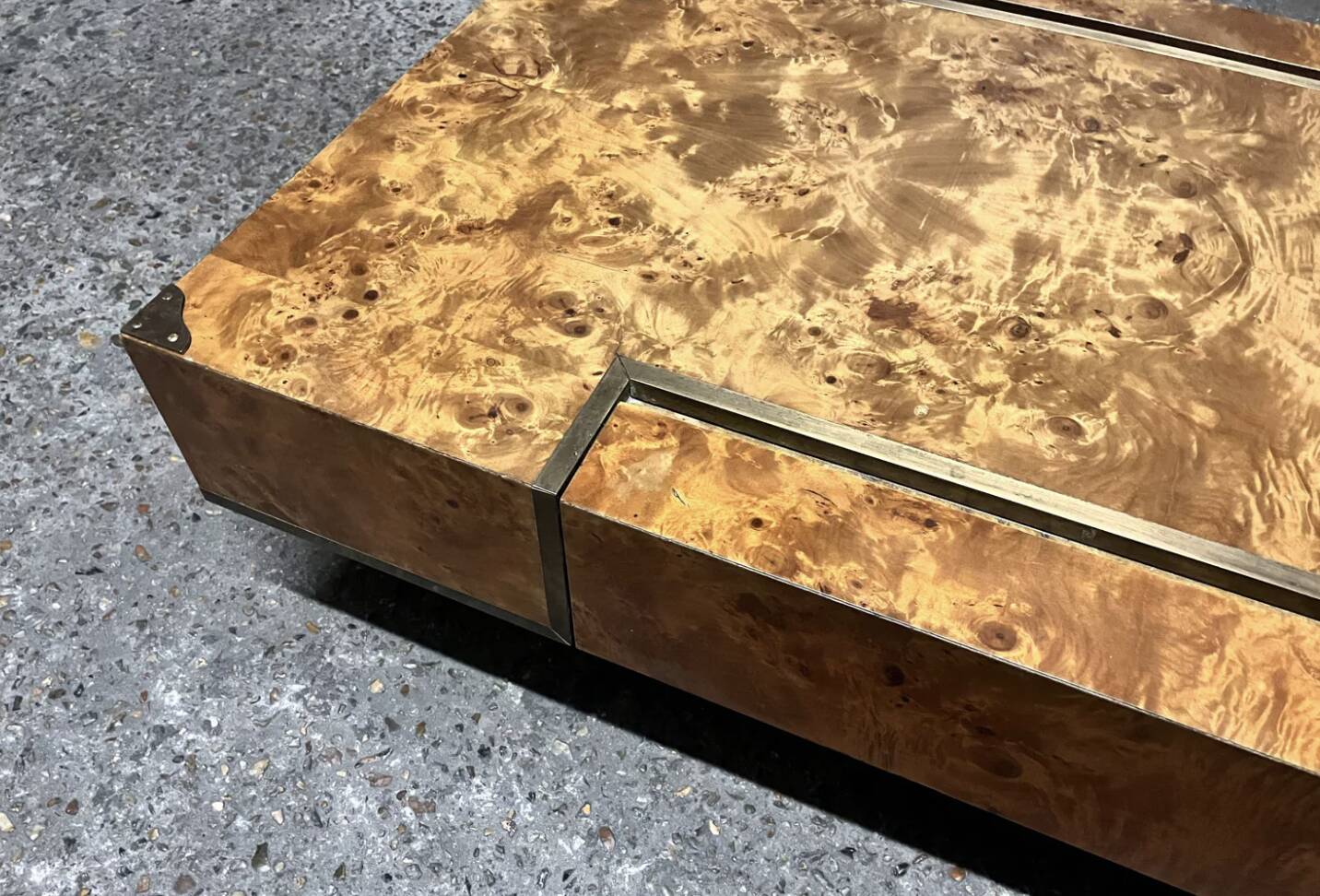 Elm burl coffee table with integrated drawers, Roche Bobois 1970