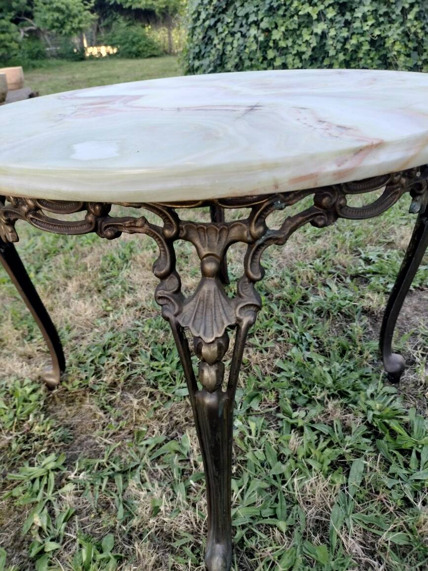 Antique side table/low table, onyx top and patinated bronze metal base.