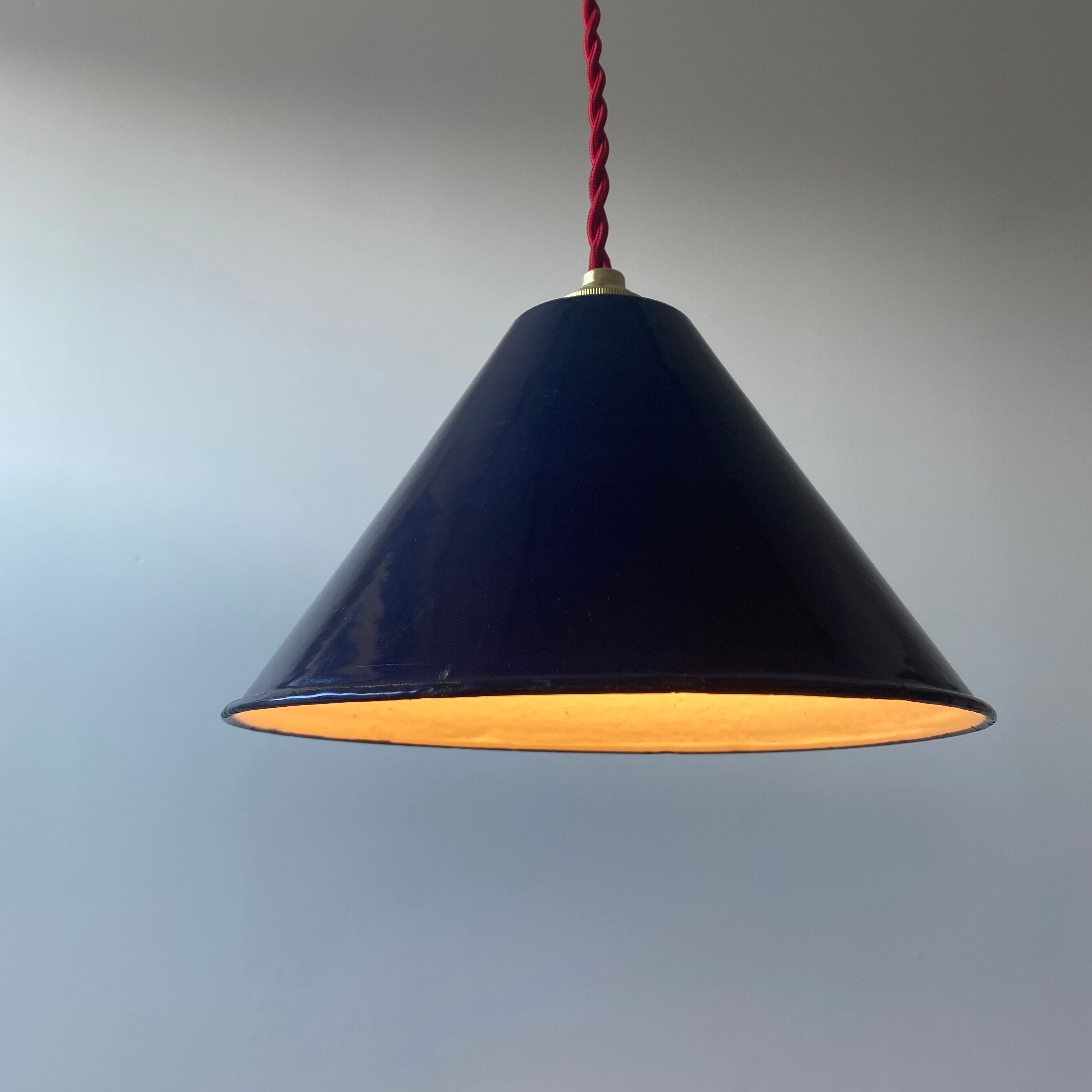 Lot 2 industrial suspensions blue emaillees 20 cm