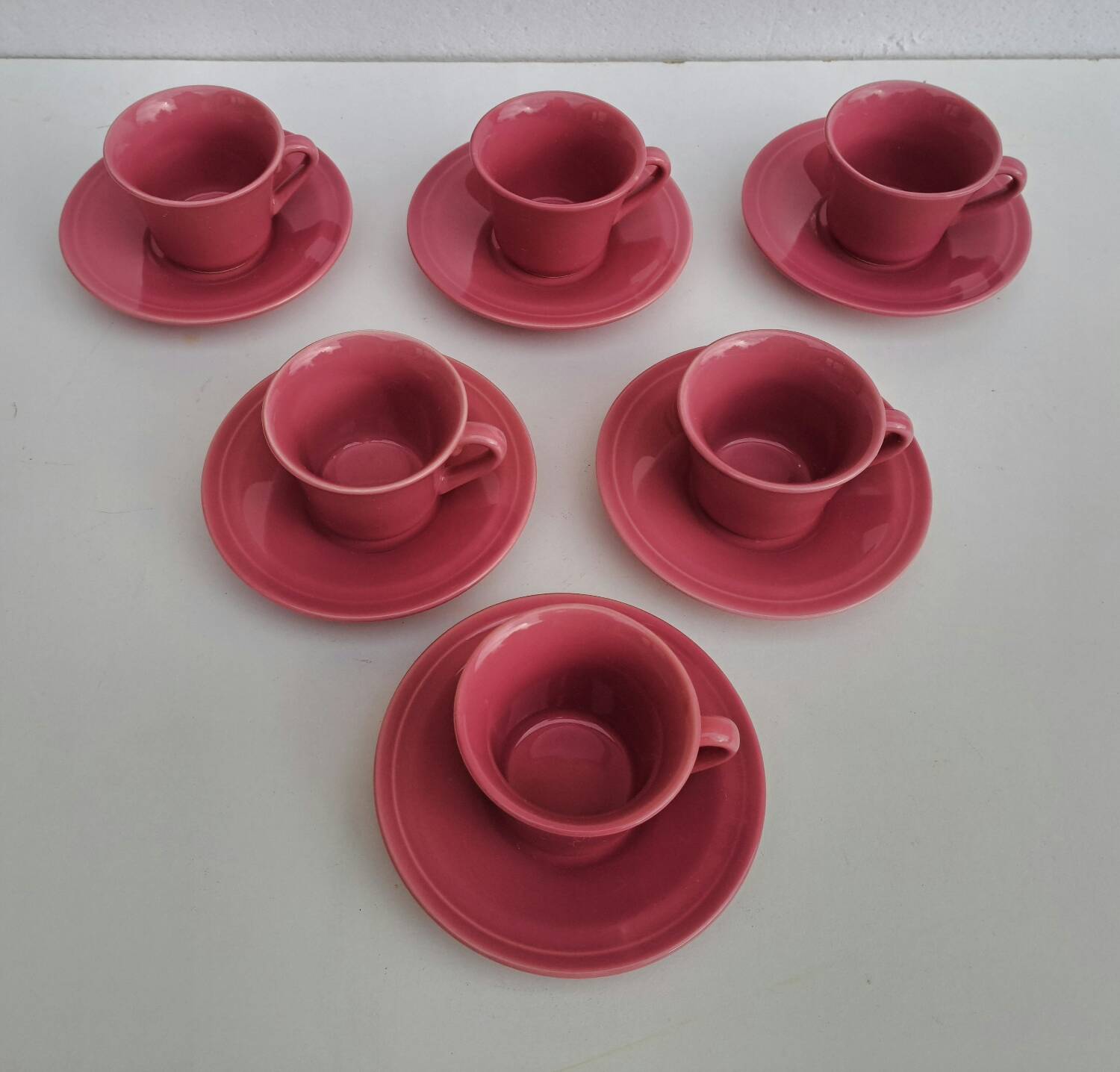 6 magnet lbp cups and saucers old pink