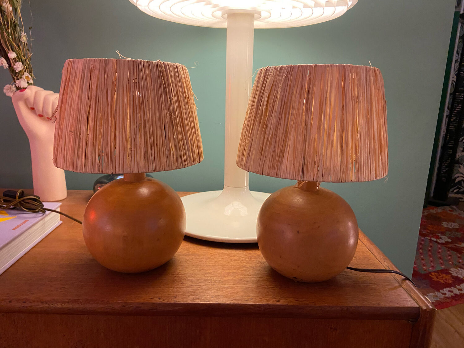 Pair of bedside lamps made of wood and vintage raffia