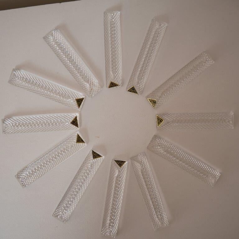 Lot 12 crystal knife holders