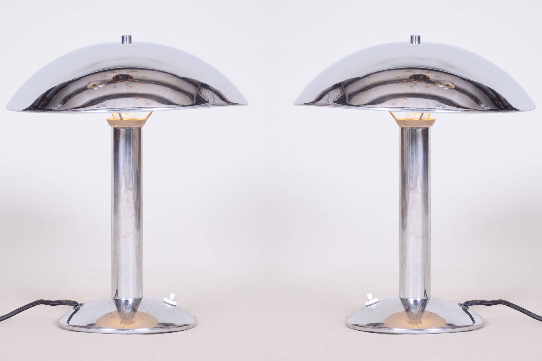 Art Deco Table Lamps in Chrome-Plated Steel, Czech, 1930s, Set of 2