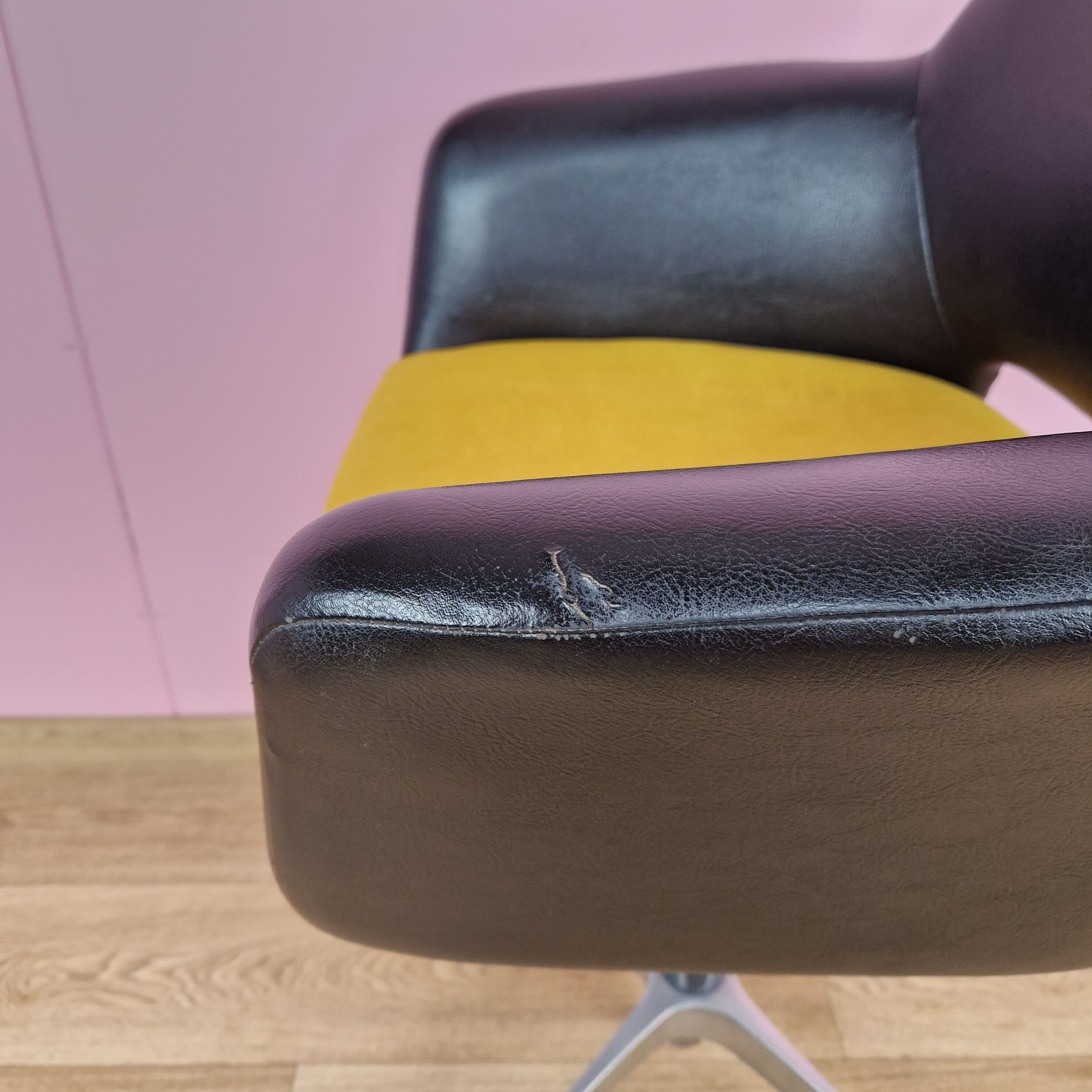 Mid-Century Swivel Office Chair attributed to Stol Kamnik, 1970s