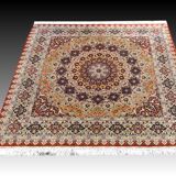 Egyptian Oriental Rug: 2.00 x 2.00 Meters - Pure Silk - Handmade
