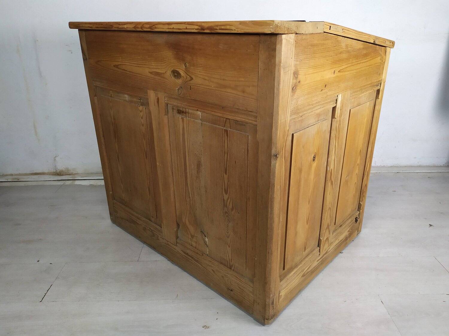 Striped pine office counter