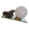 Lampe sur socle miroir Globe et personnage en bronze, Art Déco